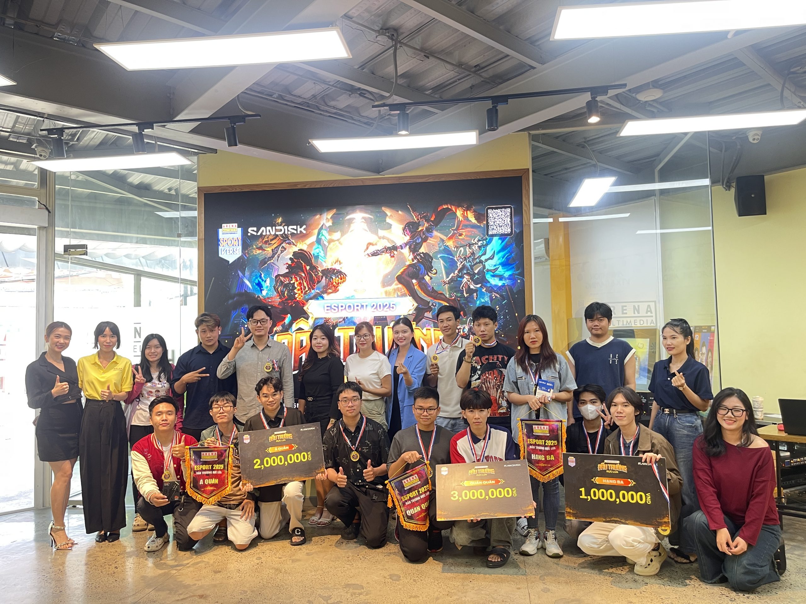 Từ lớp học đến sân chơi Esport: Cộng đồng Arenaites cùng tạo nên một “đấu trường rực lửa” Từ lớp học đến sân chơi Esport: Cộng đồng Arenaites cùng tạo nên một “đấu trường rực lửa”