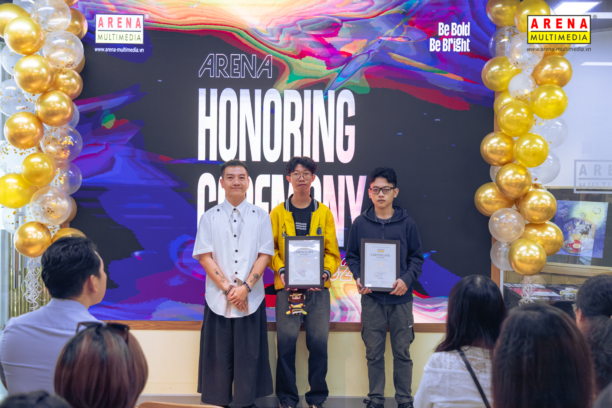 Arena Honoring Ceremony 2025 khu vực TP. HCM: Hãy để Arenaites kể bạn nghe hành trình Sáng tạo “lấp lánh” như thế nào! Arena Honoring Ceremony 2025 khu vực TP. HCM: Hãy để Arenaites kể bạn nghe hành trình Sáng tạo “lấp lánh” như thế nào!