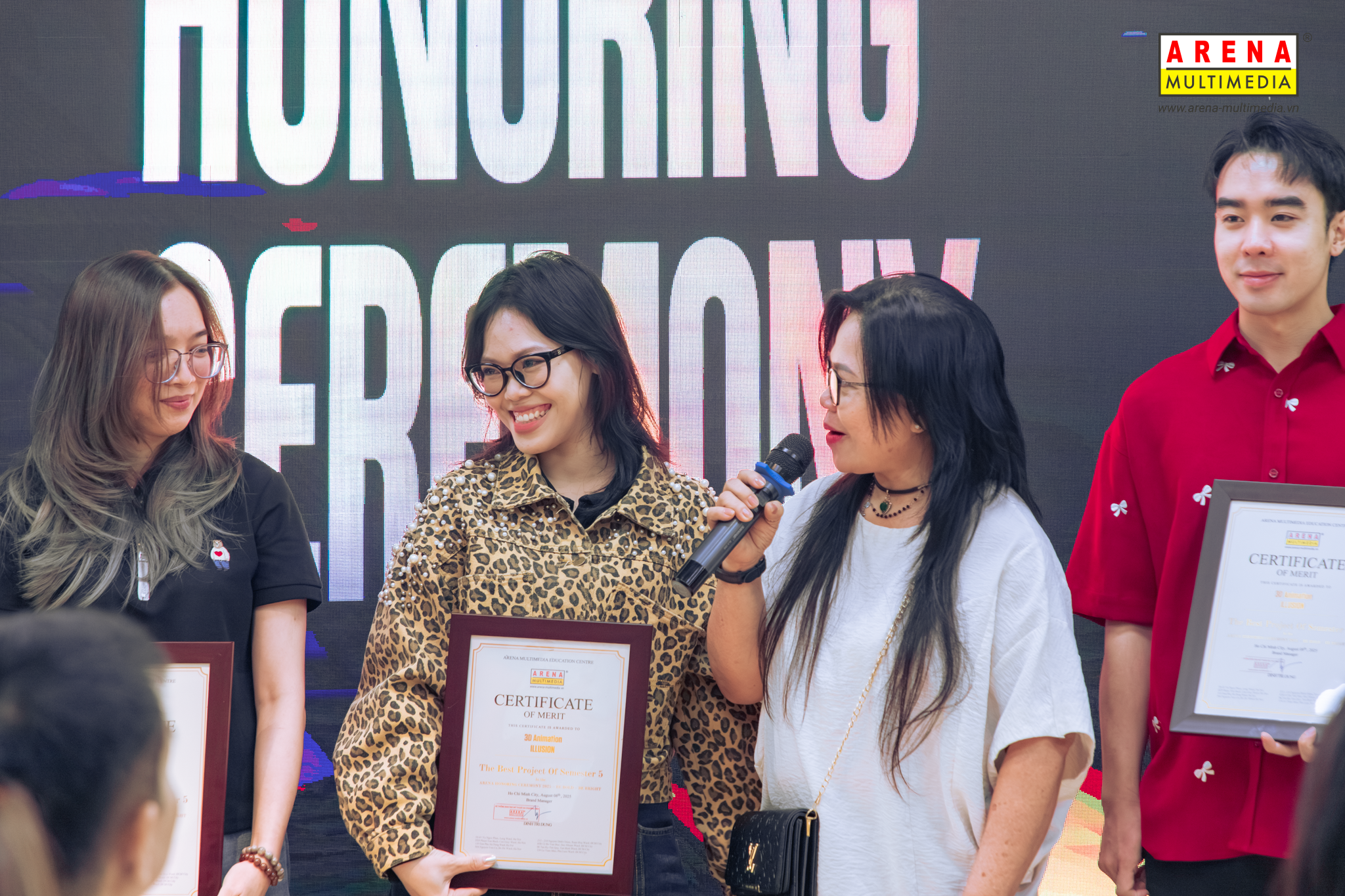 Arena Honoring Ceremony 2025 khu vực TP. HCM: Hãy để Arenaites kể bạn nghe hành trình Sáng tạo “lấp lánh” như thế nào! Arena Honoring Ceremony 2025 khu vực TP. HCM: Hãy để Arenaites kể bạn nghe hành trình Sáng tạo “lấp lánh” như thế nào!