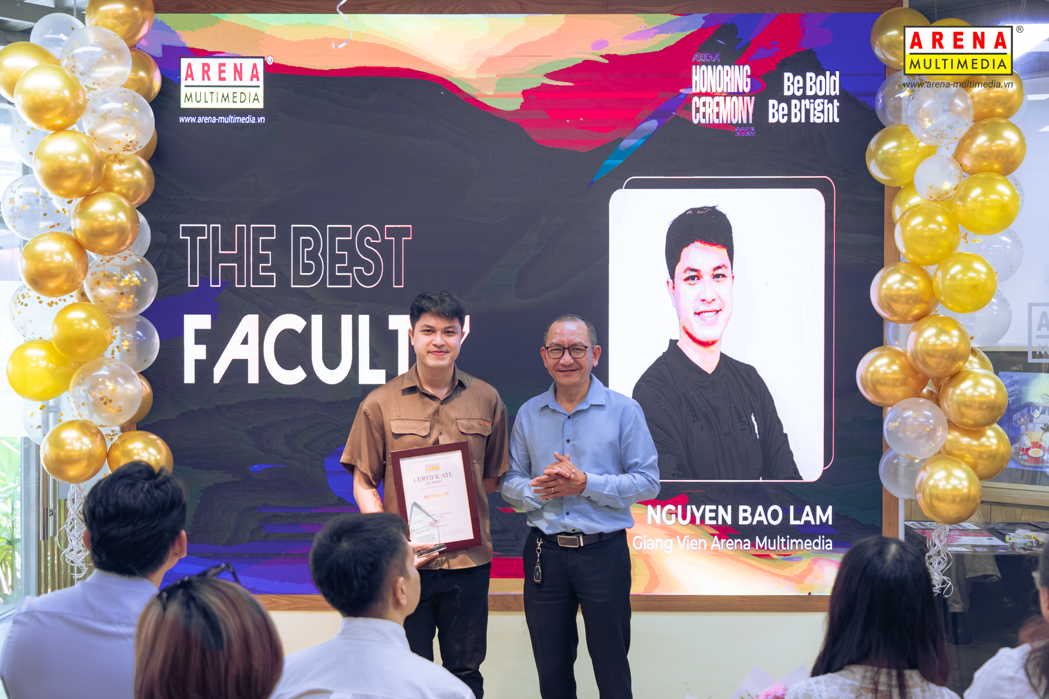 Arena Honoring Ceremony 2025 khu vực TP. HCM: Hãy để Arenaites kể bạn nghe hành trình Sáng tạo “lấp lánh” như thế nào! Arena Honoring Ceremony 2025 khu vực TP. HCM: Hãy để Arenaites kể bạn nghe hành trình Sáng tạo “lấp lánh” như thế nào!
