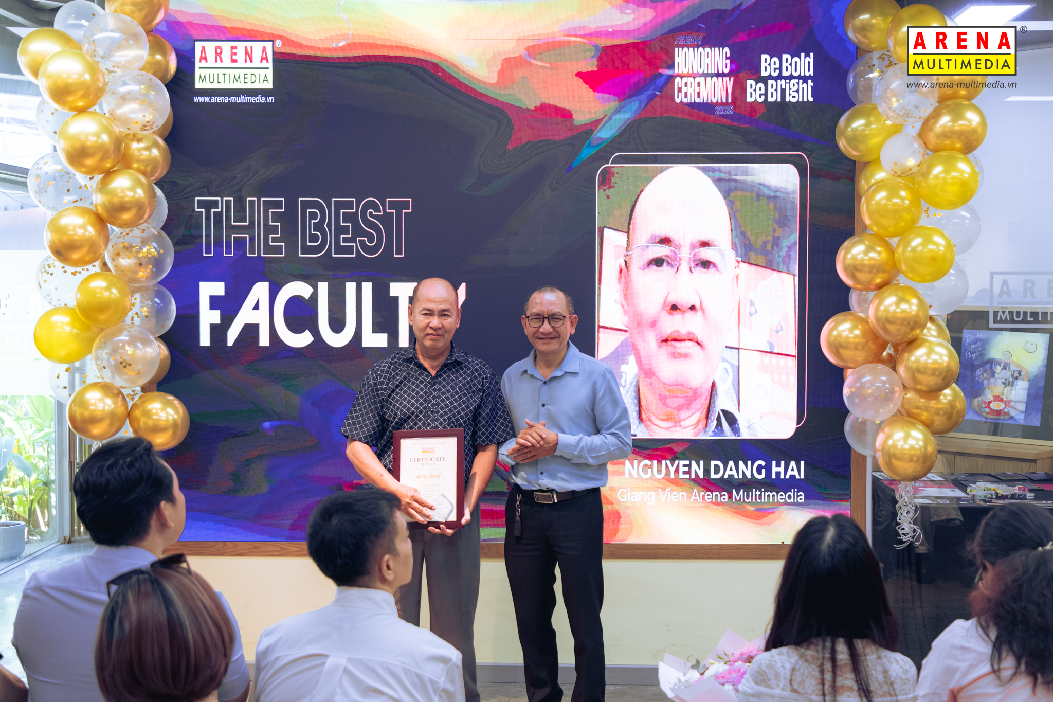 Arena Honoring Ceremony 2025 khu vực TP. HCM: Hãy để Arenaites kể bạn nghe hành trình Sáng tạo “lấp lánh” như thế nào! Arena Honoring Ceremony 2025 khu vực TP. HCM: Hãy để Arenaites kể bạn nghe hành trình Sáng tạo “lấp lánh” như thế nào!