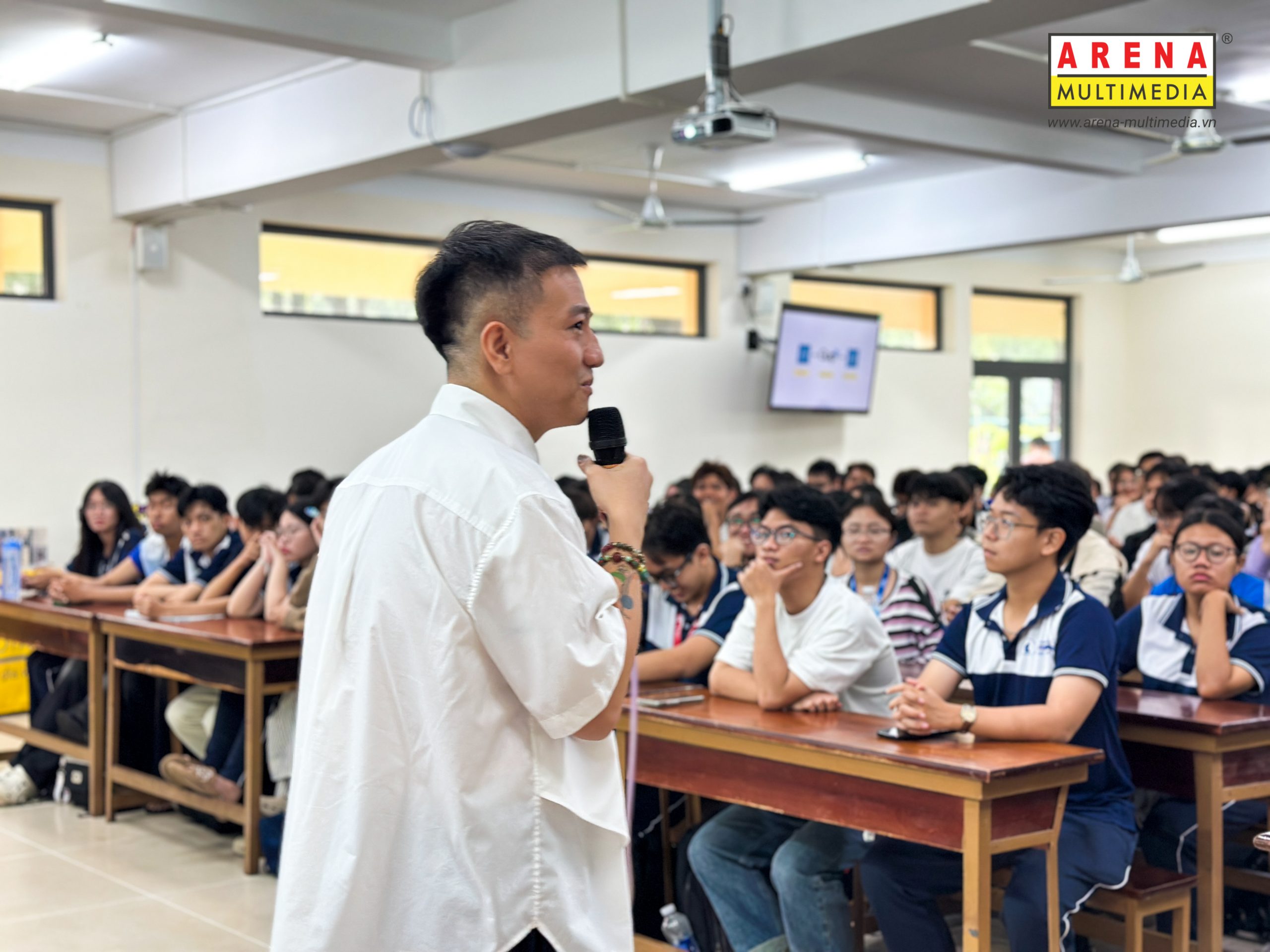 Workshop “Kỹ năng tư duy thiết kế”: Khơi dậy sáng tạo cùng sinh viên Đại học Khoa học Tự nhiên TP.HCM Workshop “Kỹ năng tư duy thiết kế”: Khơi dậy sáng tạo cùng sinh viên Đại học Khoa học Tự nhiên TP.HCM