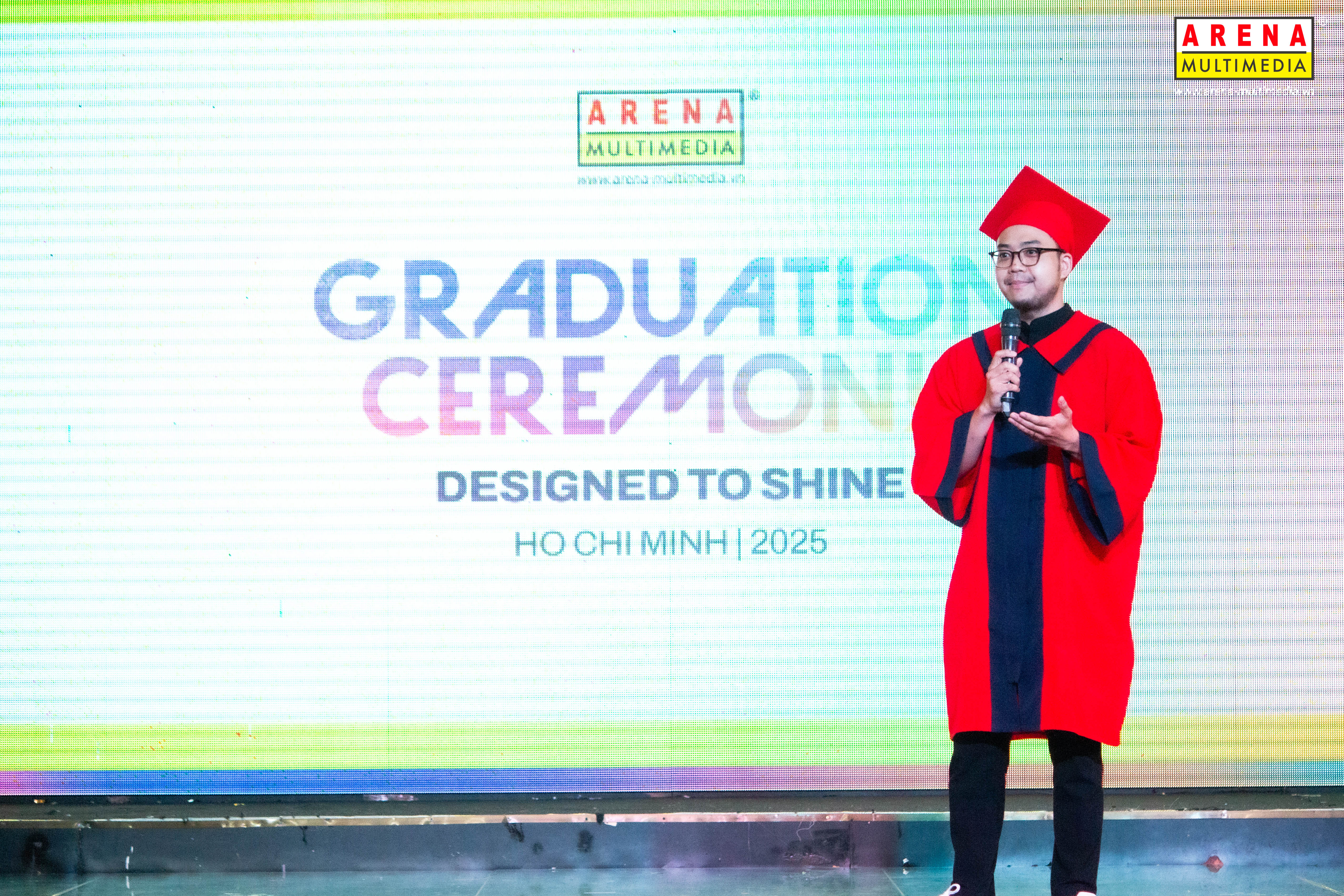 Lễ tốt nghiệp 2025 - DESIGNED TO SHINE: Cùng nhìn lại một chặng đường rực rỡ Lễ tốt nghiệp 2025 - DESIGNED TO SHINE: Cùng nhìn lại một chặng đường rực rỡ