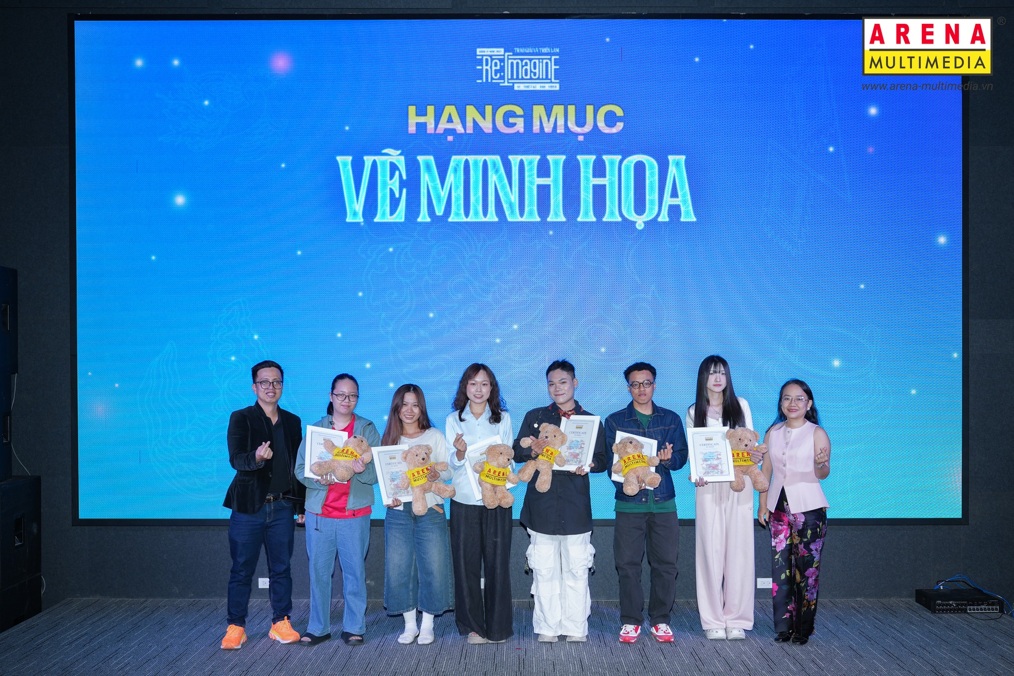 Gala Trao giải & Vinh danh Show It NOW 2025 tại Thành phố Hồ Chí Minh: Khi người trẻ "đánh thức" di sản bằng ngôn ngữ đương đại