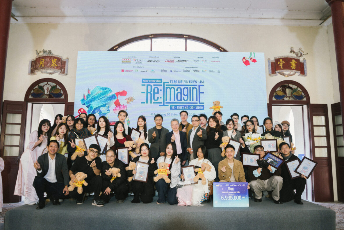 Show It NOW 2025 khép lại với triển lãm “RE:IMAGINE - Vì một Việt Nam tươi đẹp hơn” tại Trung tâm Văn hóa Nghệ thuật - 22 Hàng Buồm Show It NOW 2025 khép lại với triển lãm “RE:IMAGINE - Vì một Việt Nam tươi đẹp hơn” tại Trung tâm Văn hóa Nghệ thuật - 22 Hàng Buồm
