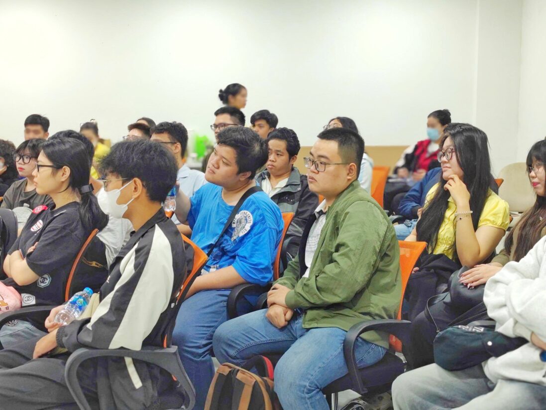 Học viên Arena khám phá quy trình sản xuất Game 3D tại Digital Work Vietnam: Tiêu chuẩn Nhật Bản 'khắc nghiệt nhưng xứng đáng'