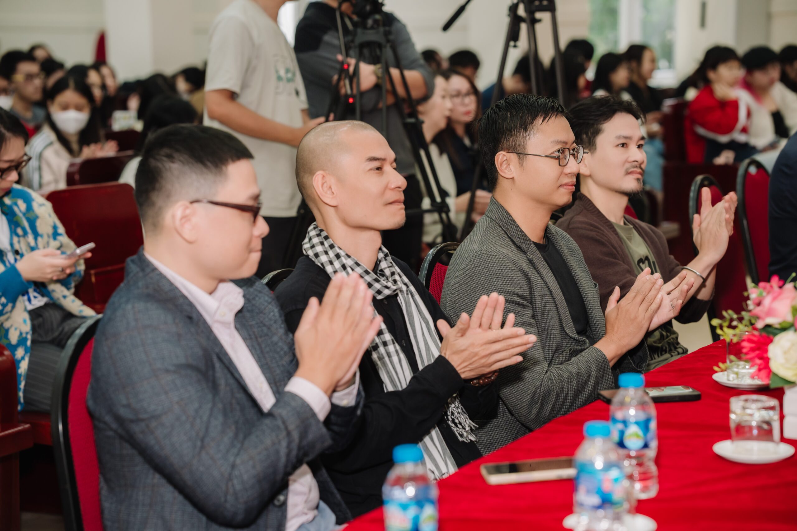 Arena Uni Tour chặng đầu tiên: Khai mở “Creative Career Map” tại Đại học Mỹ thuật Công Nghiệp Arena Uni Tour chặng đầu tiên: Khai mở “Creative Career Map” tại Đại học Mỹ thuật Công Nghiệp