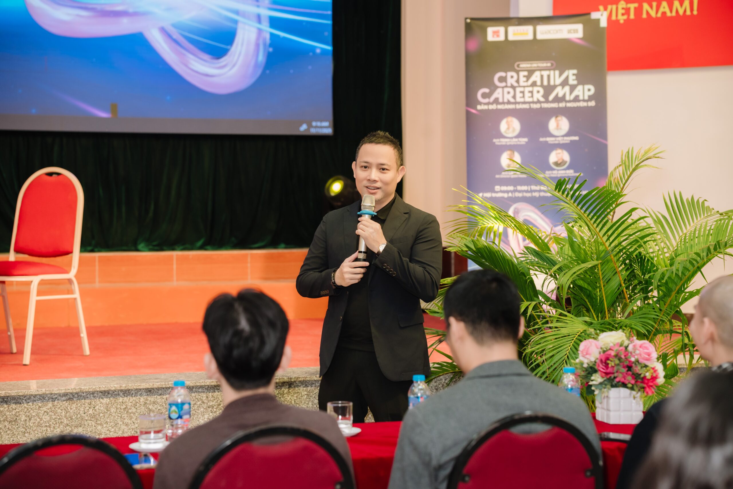 Arena Uni Tour chặng đầu tiên: Khai mở “Creative Career Map” tại Đại học Mỹ thuật Công Nghiệp Arena Uni Tour chặng đầu tiên: Khai mở “Creative Career Map” tại Đại học Mỹ thuật Công Nghiệp