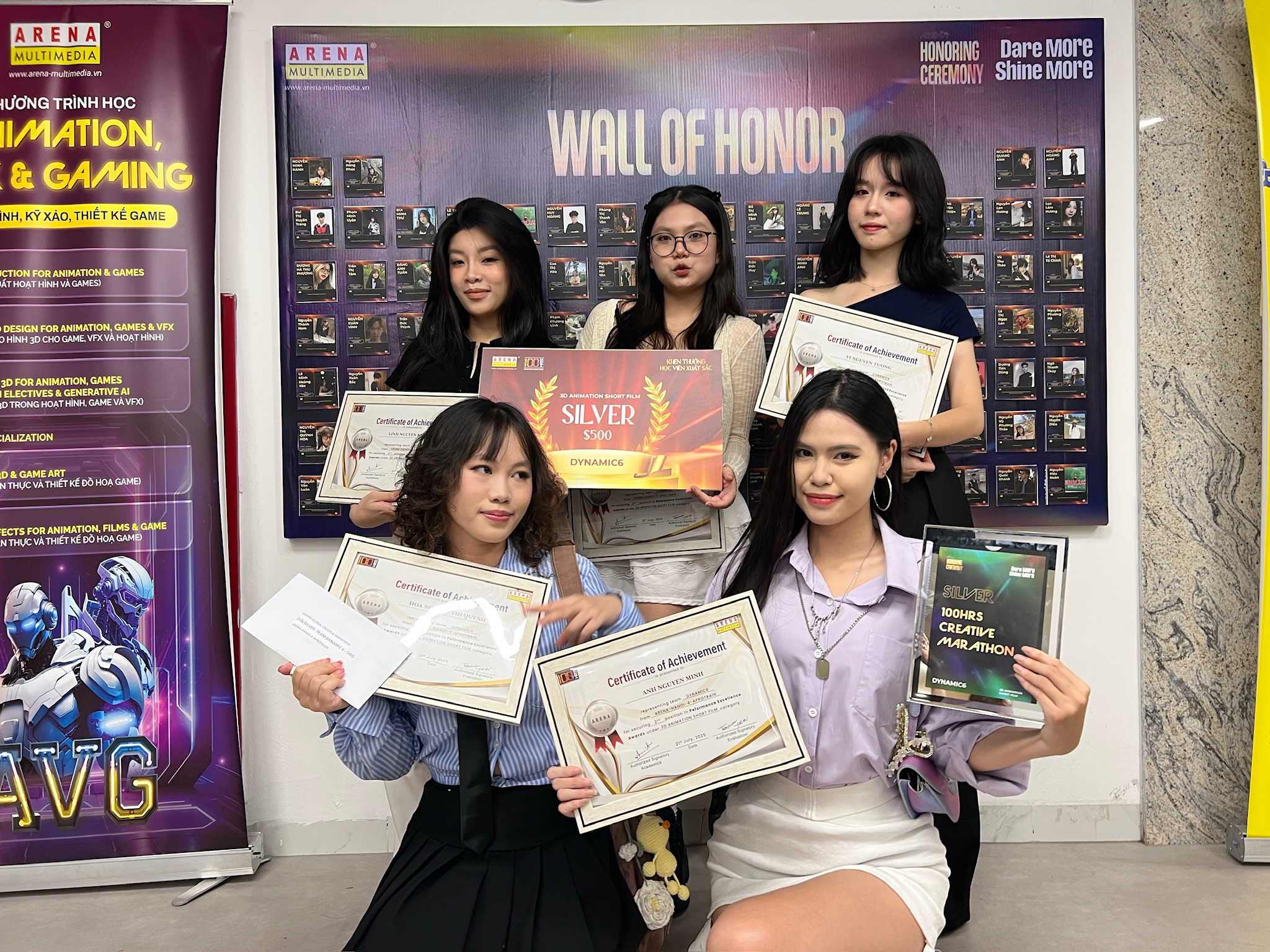 Rẽ ngang từ ngành Kinh tế, cô gái Việt xuất sắc giành học bổng tại Clark University - trường đại học đứng Top 5 thế giới về chương trình Thạc sĩ Game Design