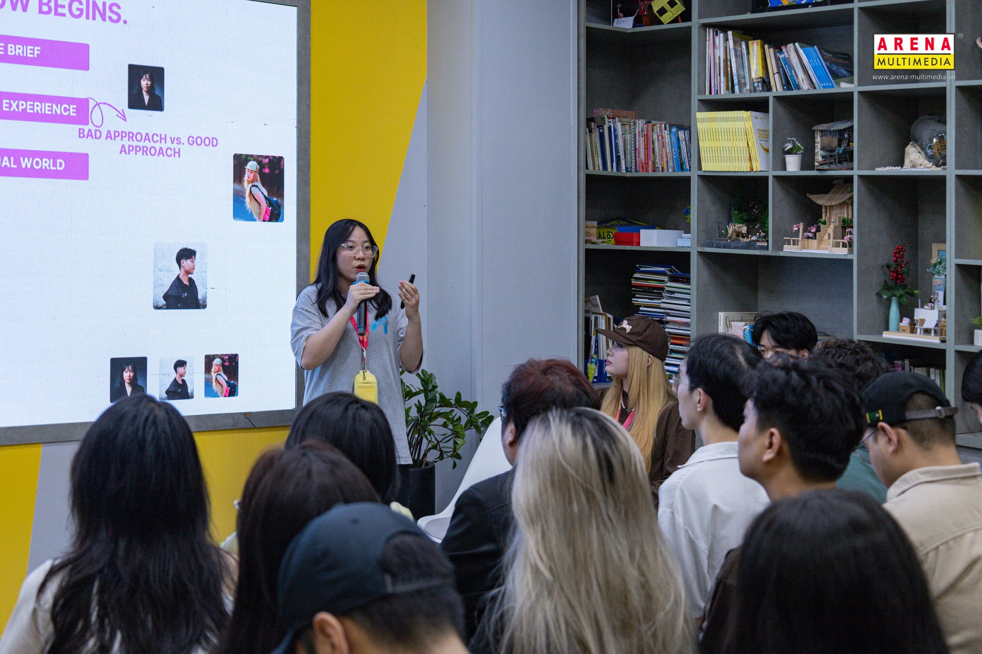 Góc nhìn thực tế về Visual LED và những câu chuyện nghề phía sau ánh đèn sân khấu tại Talkshow "Giải mã nghề HOT - Visual LED" Góc nhìn thực tế về Visual LED và những câu chuyện nghề phía sau ánh đèn sân khấu tại Talkshow "Giải mã nghề HOT - Visual LED"