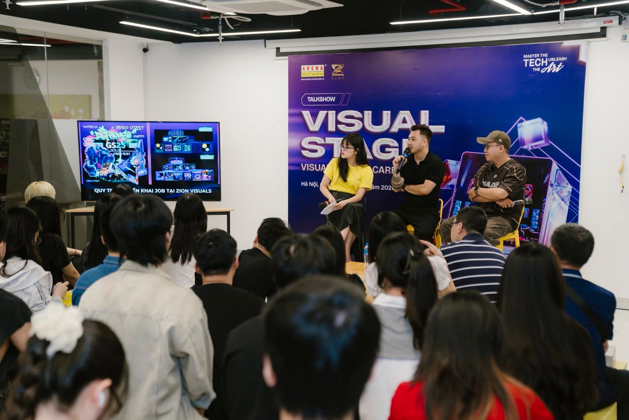Talkshow “Visual Stage - Visualize your career”: Mở cánh cửa bước vào thế giới đứng sau những sân khấu triệu cảm xúc Talkshow “Visual Stage - Visualize your career”: Mở cánh cửa bước vào thế giới đứng sau những sân khấu triệu cảm xúc