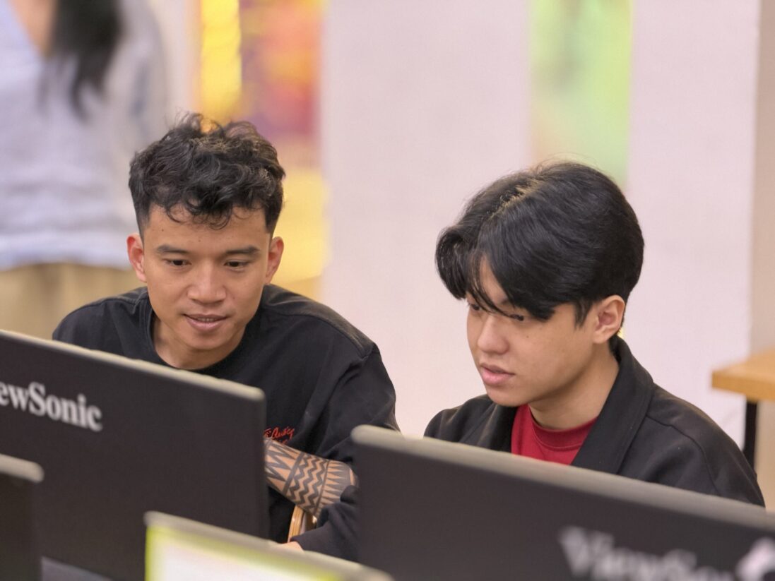 Học viên Arena Multimedia lần đầu tiếp cận và trải nghiệm tính năng làm video AI từ CapCut, bỏ túi thêm kỹ năng trong hành trình sáng tạo Học viên Arena Multimedia lần đầu tiếp cận và trải nghiệm tính năng làm video AI từ CapCut, bỏ túi thêm kỹ năng trong hành trình sáng tạo