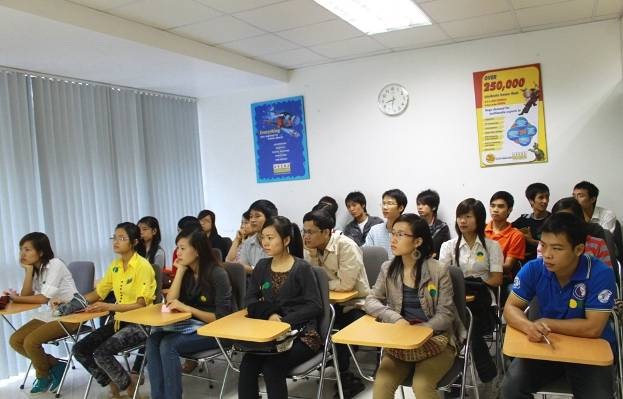 Muôn màu “đại tiệc” Multimedia