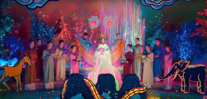 Trò chuyện cùng Minh Châu, nữ biên kịch đứng sau MV “Kẻ cắp gặp bà già”