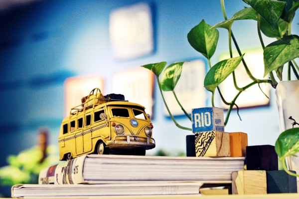 Tùng Juno & Rio Creative: Từ cậu học sinh bị bắt nạt đến thương hiệu tên tuổi ngành sáng tạo