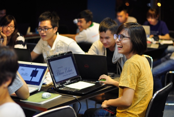 Tùng Juno & Rio Creative: Từ cậu học sinh bị bắt nạt đến thương hiệu tên tuổi ngành sáng tạo